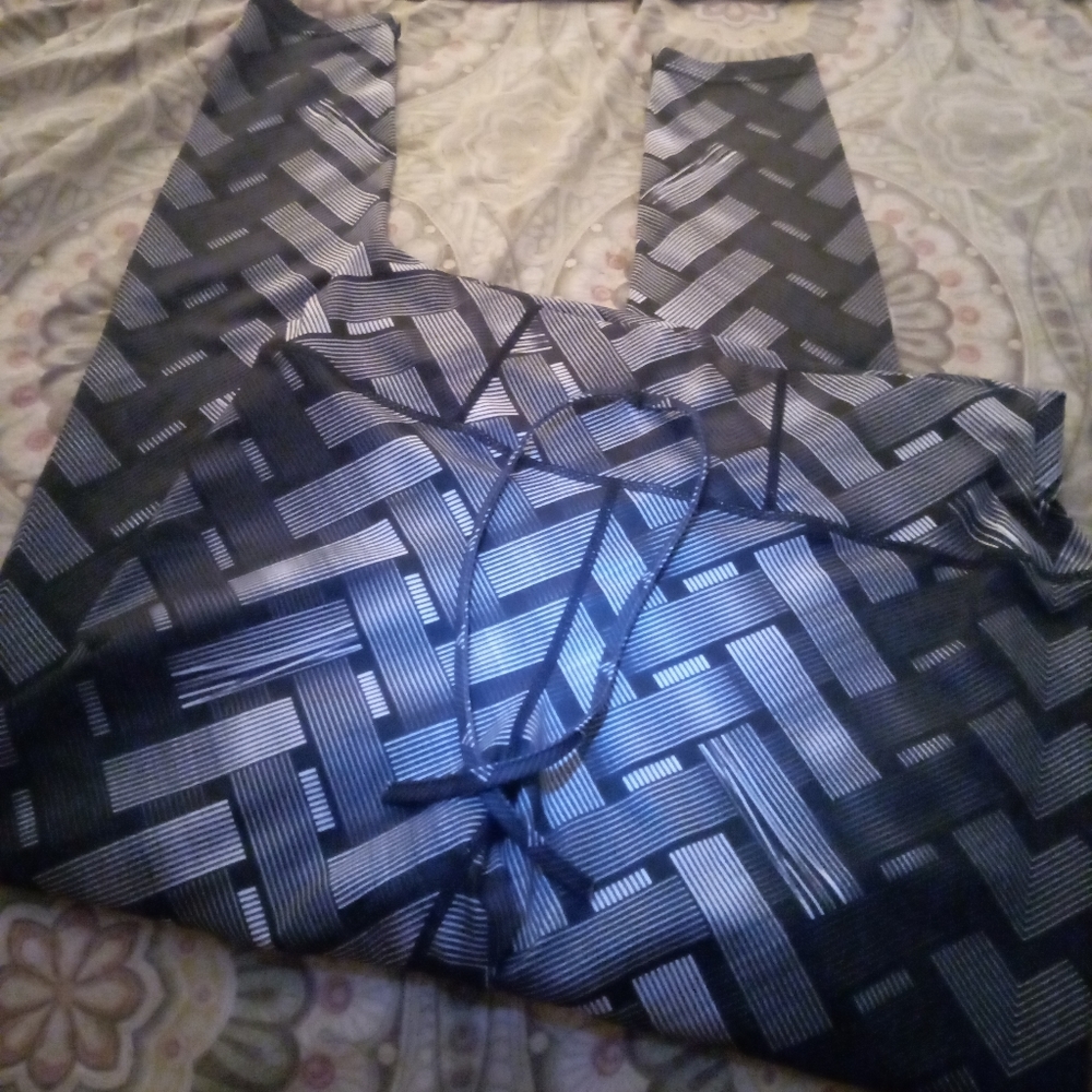 Women's active leggings